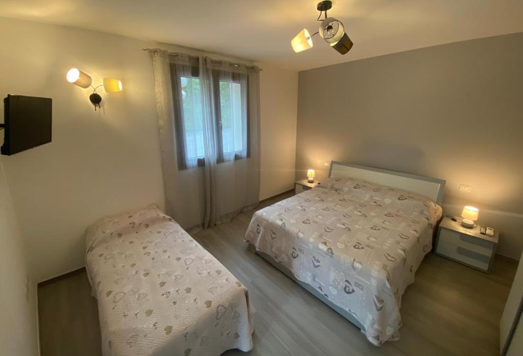 B&B Profumo Di Gelsomino Mombaroccio ภายนอก รูปภาพ